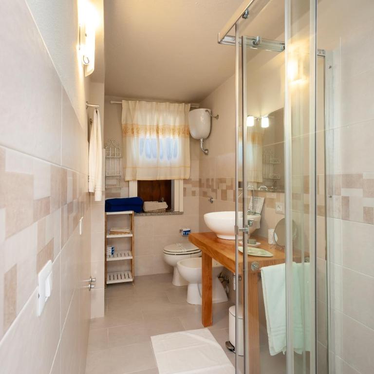 Domus Francy - Double Room with Patio - 6