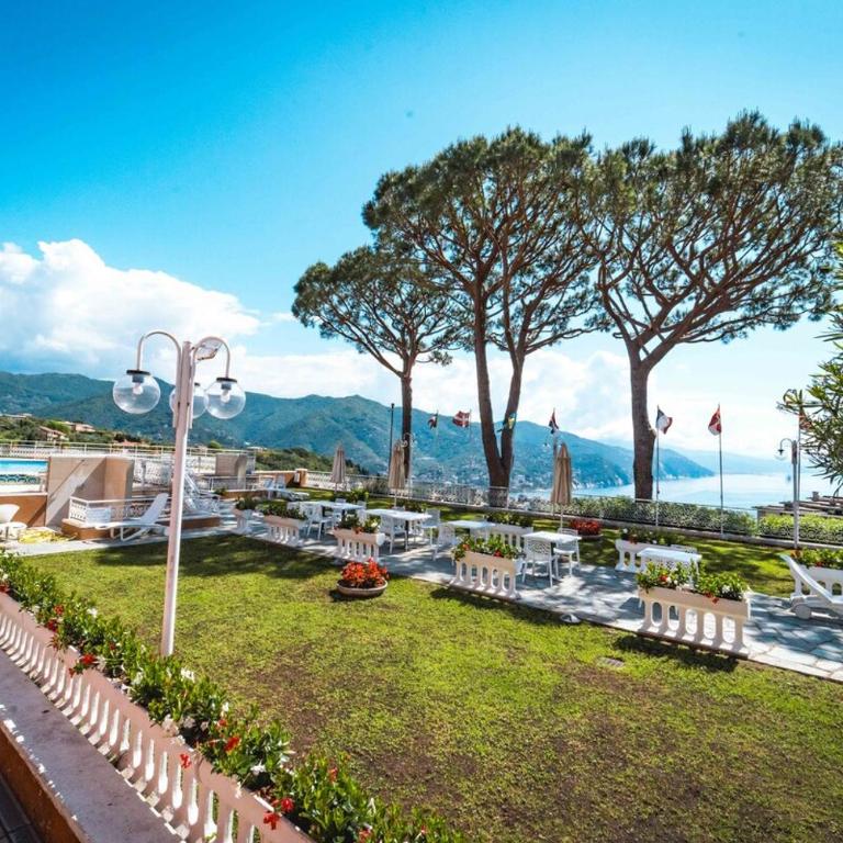 LuxuryResidence Portofino Vistamare&Piscina - Two-Bedroom Apartment - 63