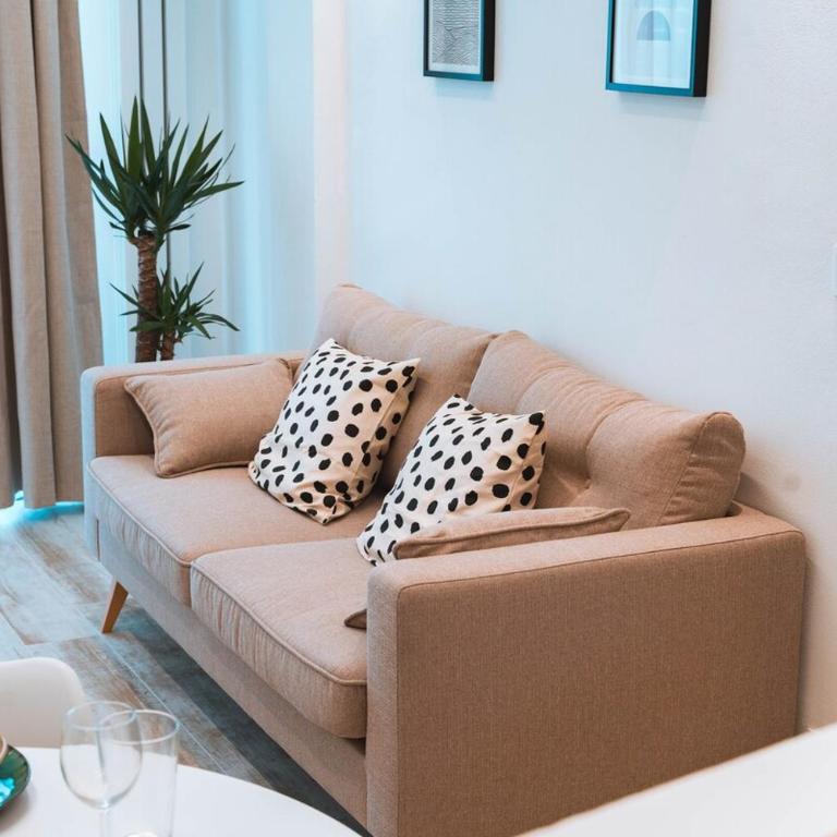 LuxuryResidence Portofino Vistamare&Piscina - Two-Bedroom Apartment - 6