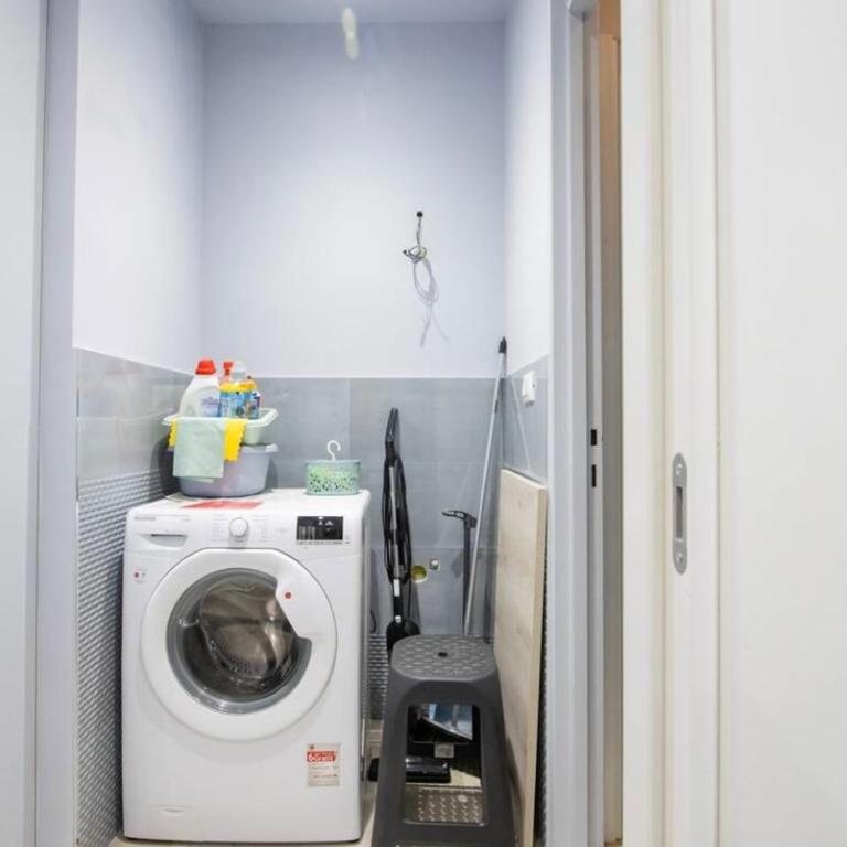 Très Joli Torino Centro - Appartamento con 1 Camera da Letto - 6