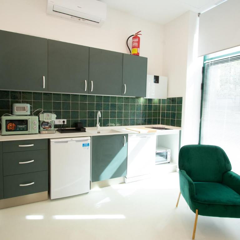 Apartment 1 City of Arts and science Fast Wifi 1 - One-Bedroom Apartment - 5