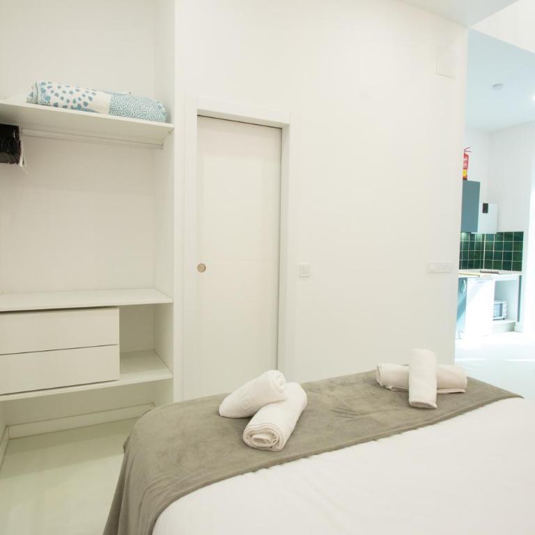 Apartment 1 City of Arts and science Fast Wifi 1 - One-Bedroom Apartment - 18