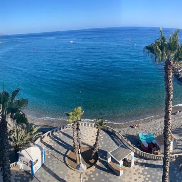 Primera línea de playa espectacular 3 dormitorios - Apartamento de 3 dormitorios con vistas al mar - 2