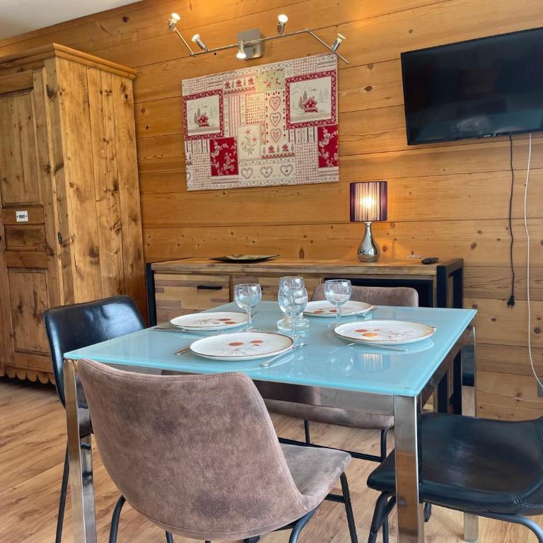 Studio ski aux pieds avec balcon ensoleillé, WIFI à Morzine - FR-1-679-5 - Monolocale - 12
