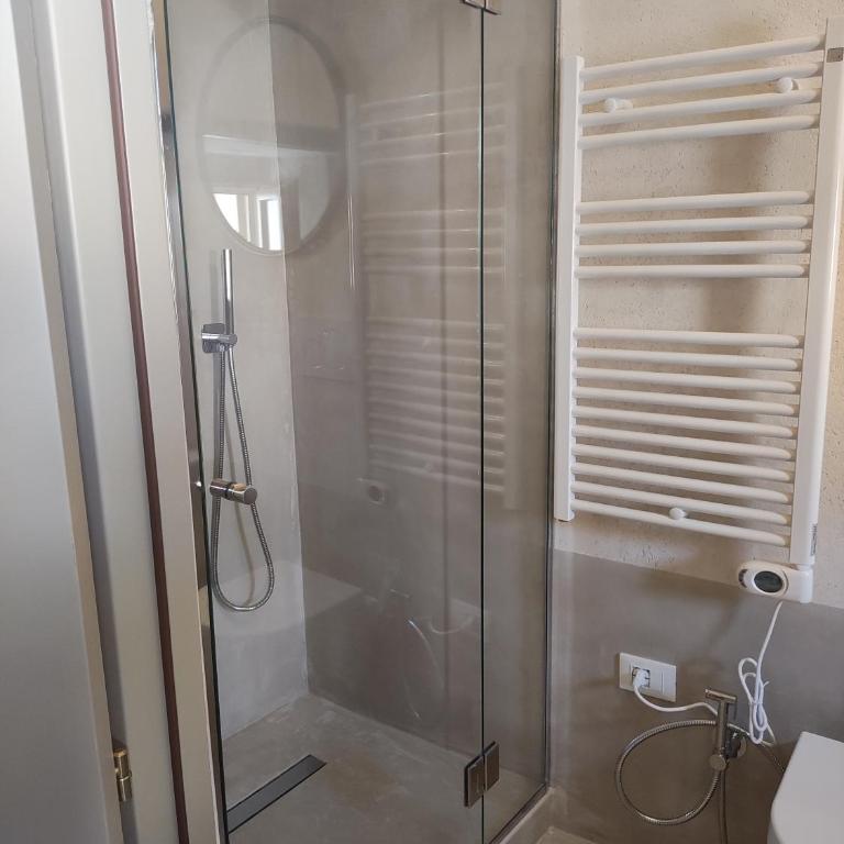 Caterina's Suites & Apartament - Camera Matrimoniale Standard - 5