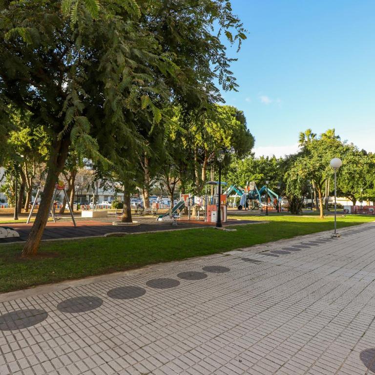 Prime location frontline beach Dona Sofia - Apartamento de 3 dormitorios con vistas al mar - 27