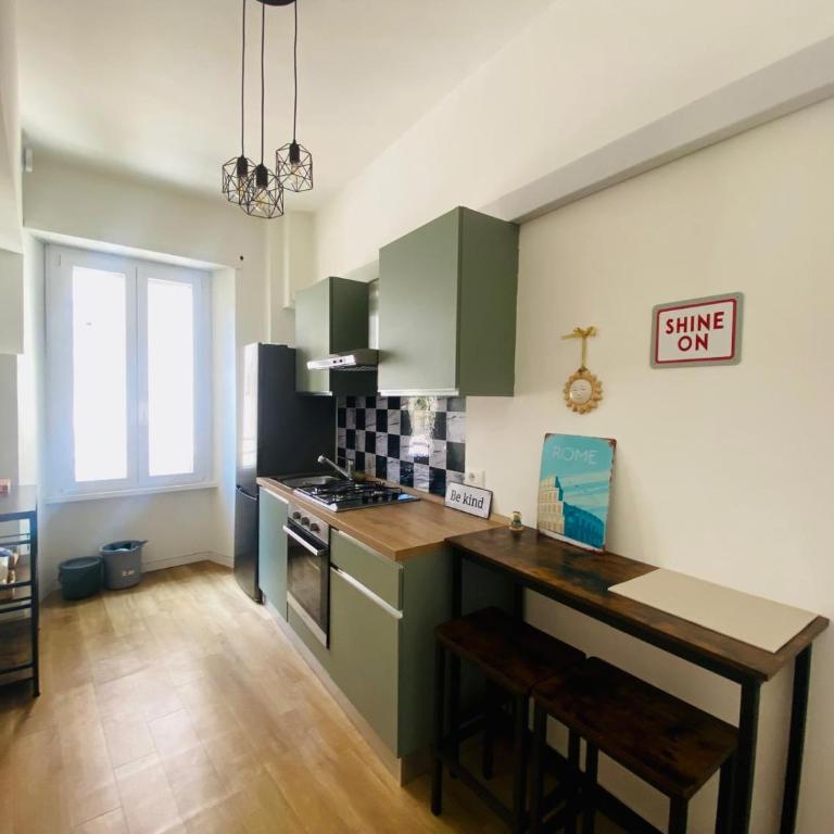 Domus 14 - Appartamento con 2 Camere da Letto - 6
