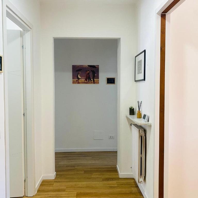 Domus 14 - Appartamento con 2 Camere da Letto - 11