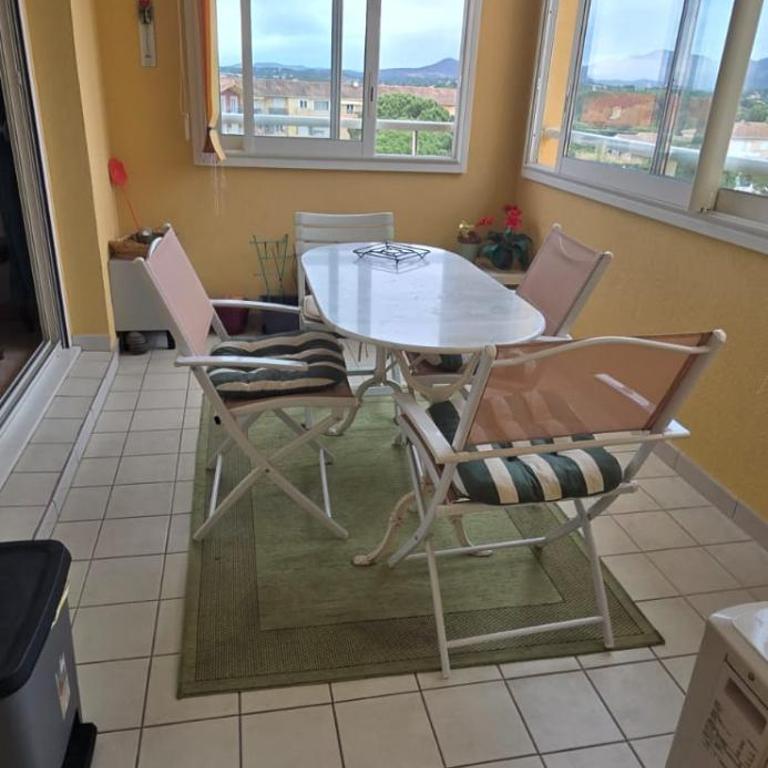 LE Bellevue appartement au calme avec piscine Fréjus - One-Bedroom Apartment - 6
