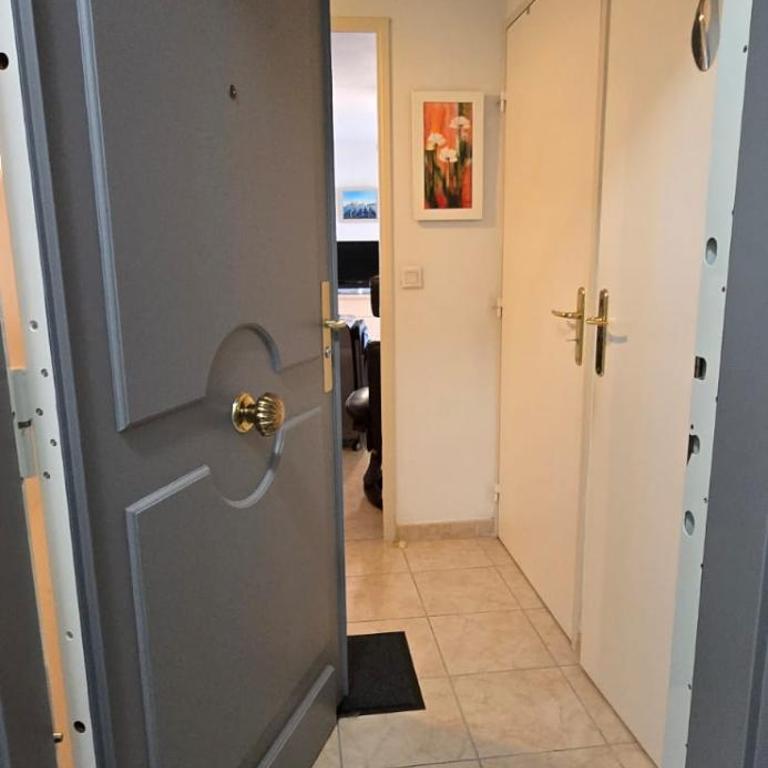 LE Bellevue appartement au calme avec piscine Fréjus - One-Bedroom Apartment - 20