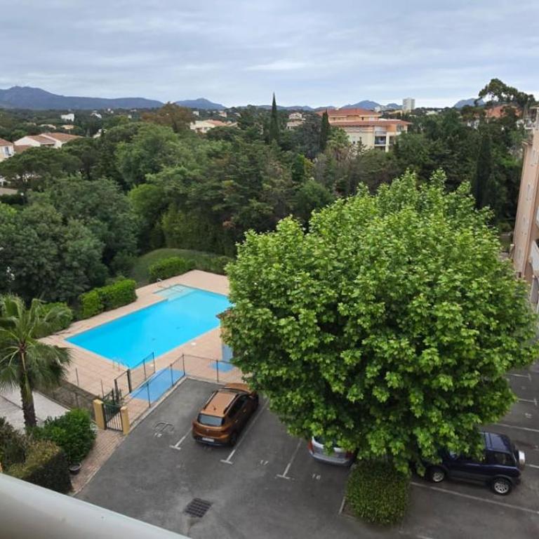 LE Bellevue appartement au calme avec piscine Fréjus - One-Bedroom Apartment - 3