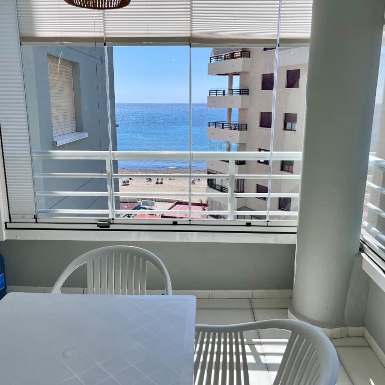 Modern apartment on the beach with pool - Apartamento de 1 dormitorio - 34