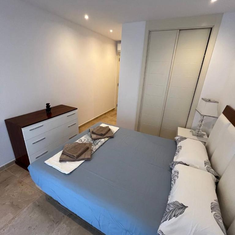 Sydney - Two-Bedroom Apartment - 5