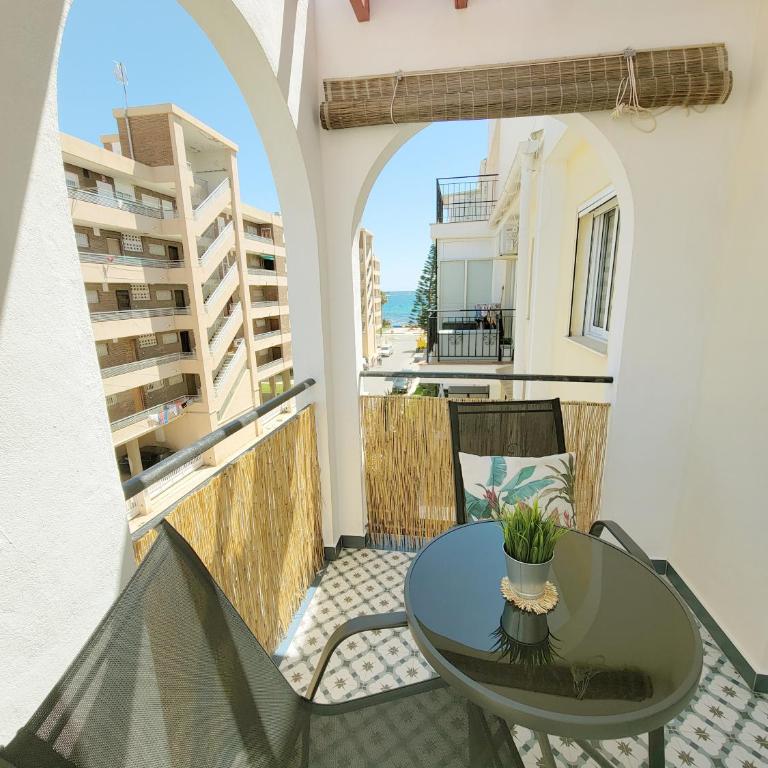 Aguamarina apartment - Relax by the sea - One-Bedroom Apartment - 11