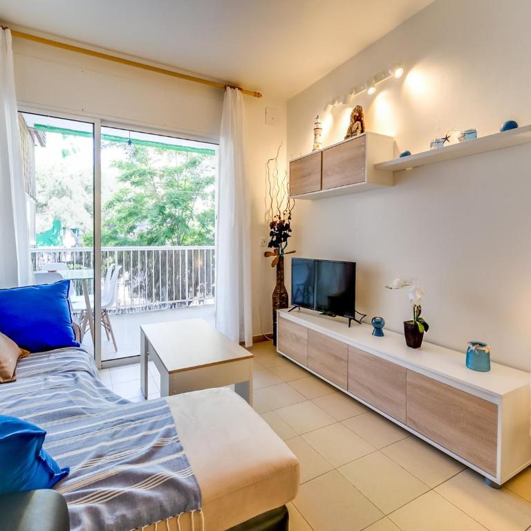 Apartment in Blanes with Sea Views - Apartamento de 2 dormitorios - 3