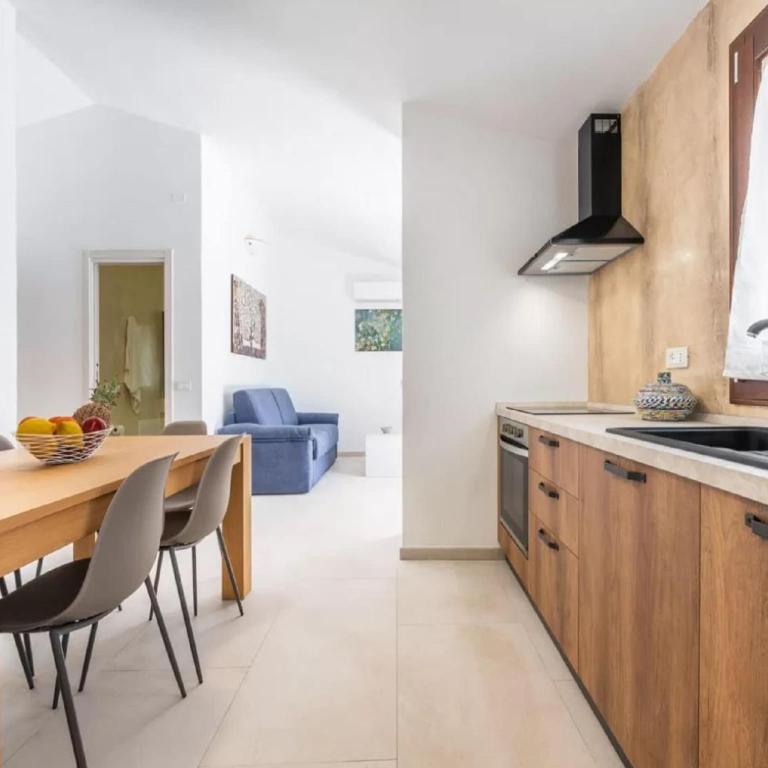 San Teodoro Holiday Stay for 6 - Casa Vacanze con 2 Camere da Letto - 14