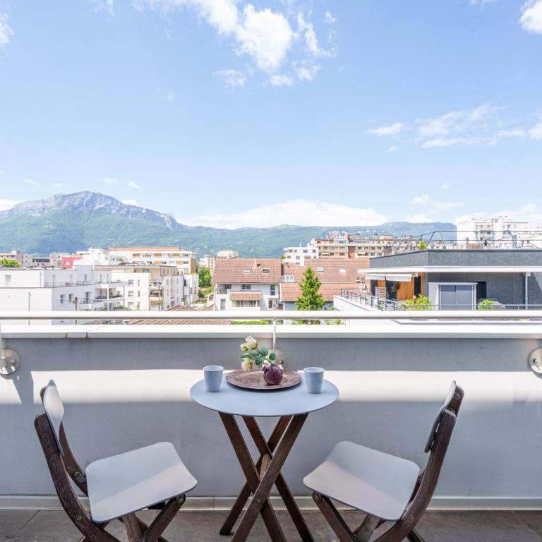 Apparthôtel Tempologis - St Germain à Grenoble - Appartement avec Balcon - 2