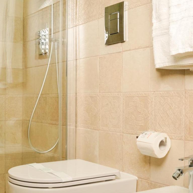 Uria Rooms & Suite B&B - Camera Matrimoniale - 12