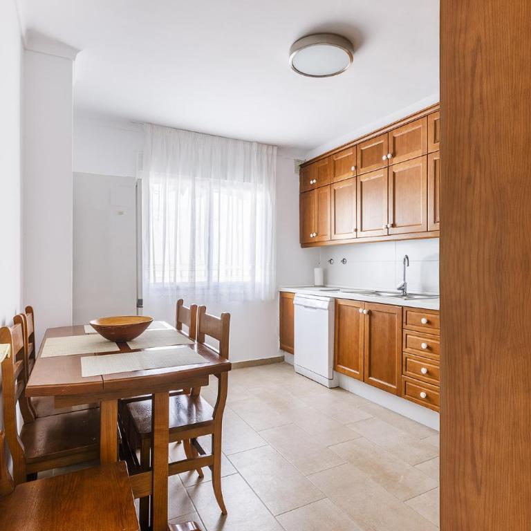 A&N Central Beach Walk Family Apartment with Terraza - Apartamento - 30