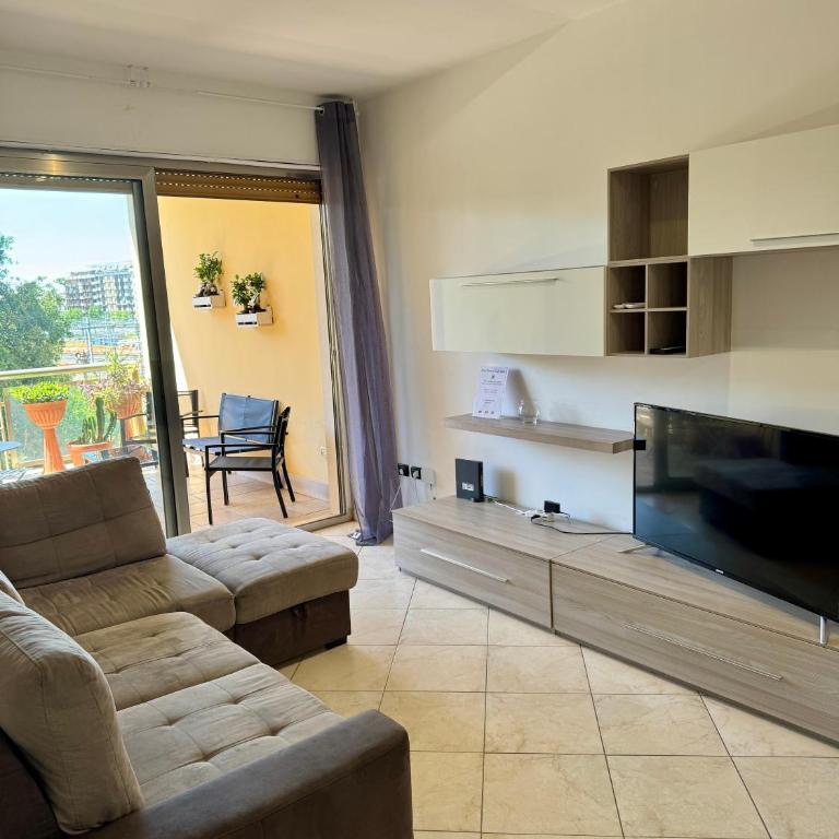 Best Stay-Apartments in Capruzzi with private parking - Deluxe Apartment - 1