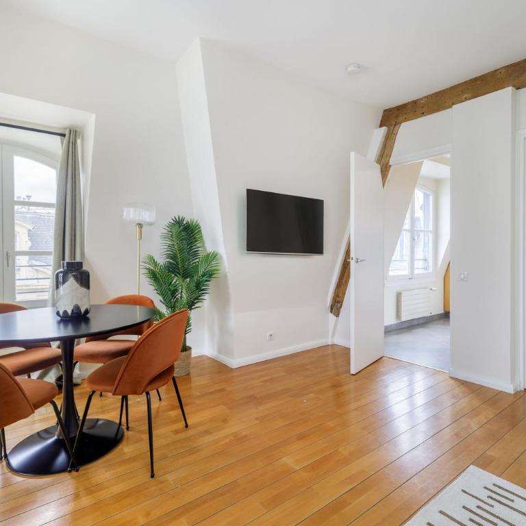 Luxury apartments - Avenue Montaigne - Studio Deluxe - 2
