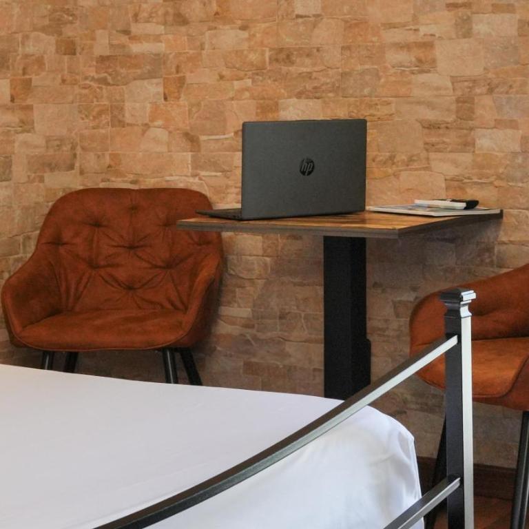 Uria Rooms & Suite B&B - Camera Matrimoniale - 5