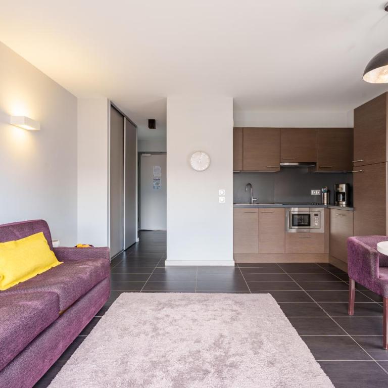 Apparthôtel Tempologis - St Germain à Grenoble - Studio avec Canapé-Lit - 6
