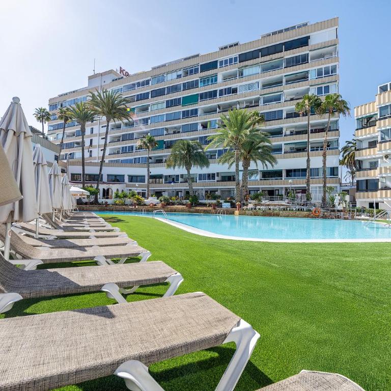 Twilight Dreams 2 - Studio with private rooftop pool center - Playa del Ingles - One-Bedroom Apartment - 23