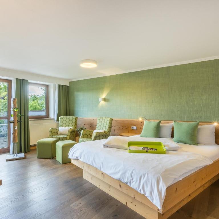Dreimäderlhaus - Das vegetarische Boutique Hotel - Premium Familienzimmer mit Seeblick - 18