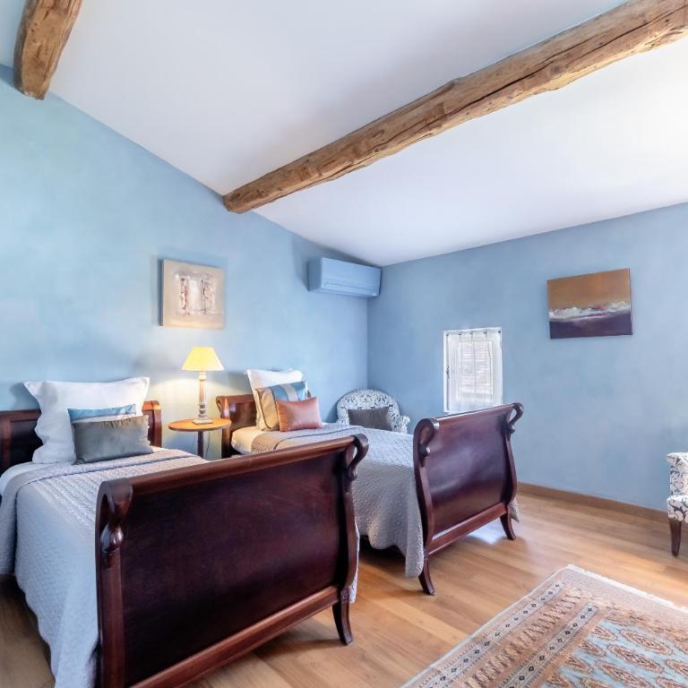 Domaine de Rhodes - 5 Chambres et 7 locations de vacances - Chambre Quadruple Supérieure - 2