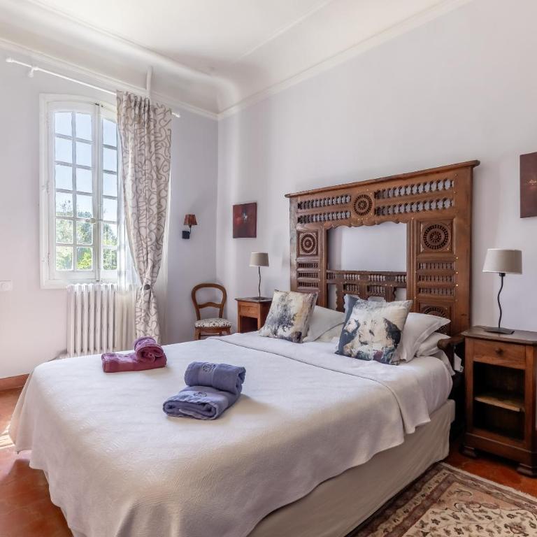 Domaine de Rhodes - 5 Chambres et 7 locations de vacances - Chambre Quadruple Supérieure - 6