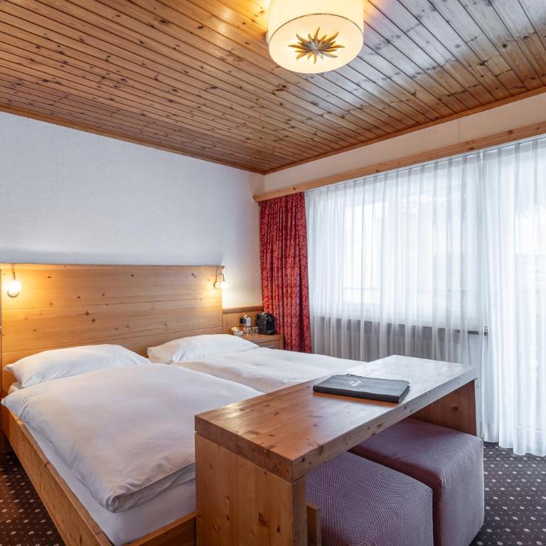 Hotel Alpenroyal - Standard Doppelzimmer mit Balkon oder Terrasse im Erdgeschoss - 10