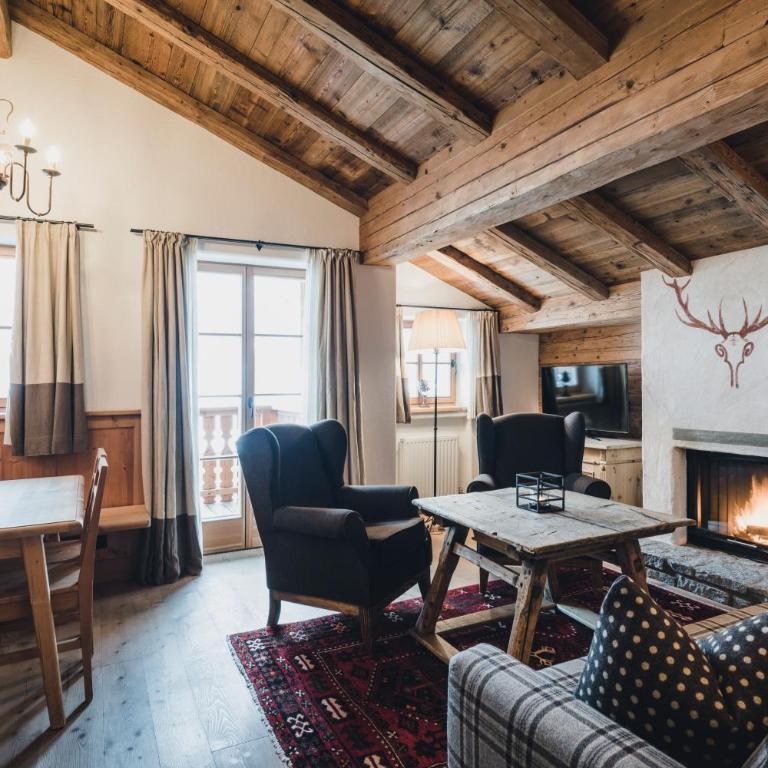 Himmlhof Small Luxury Boutique Hotel - Suite mit Kamin - 5