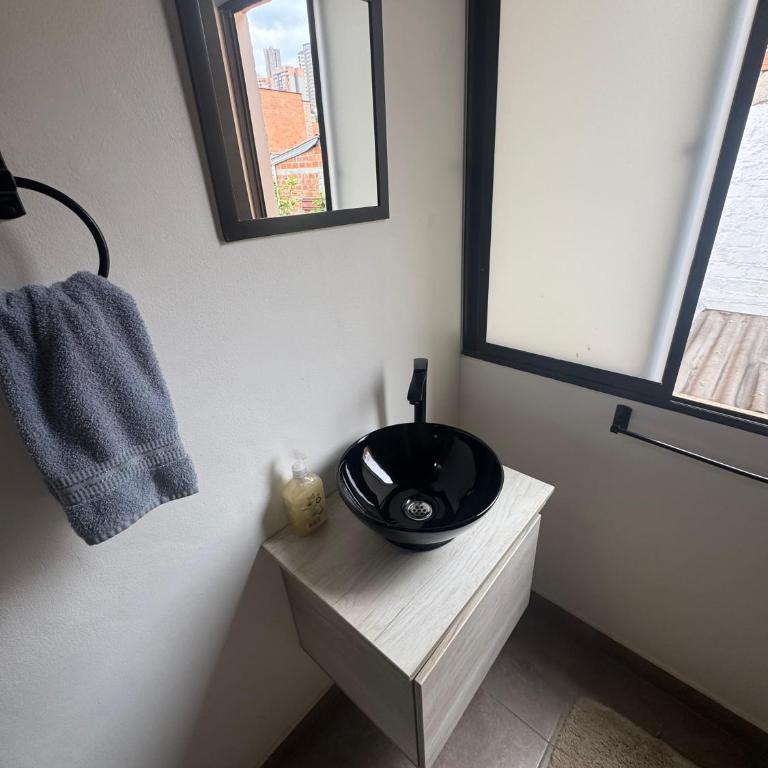 Manila Studio - Apartamento Loft de 1 dormitorio con balcón - 12