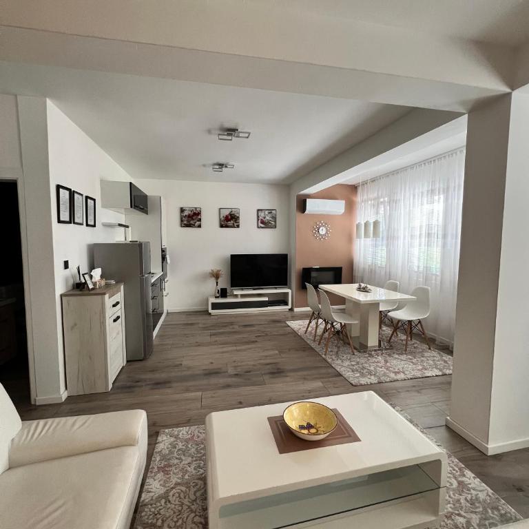 Apartmani Gandi - One-Bedroom Apartment - 7
