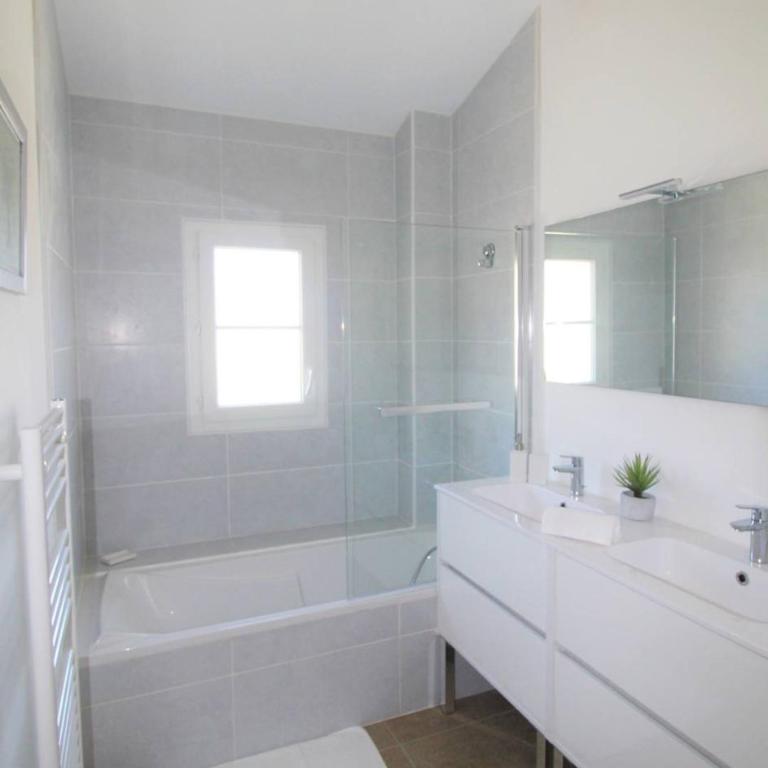 A Grimaud dans le Golfe de St Tropez - Villa avec piscine privative plage à pied - Maison 4 Chambres - 18