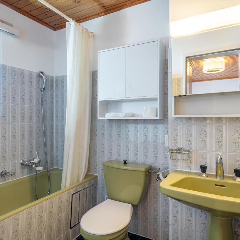 Hotel Alpenroyal - Standard Doppelzimmer mit Balkon oder Terrasse im Erdgeschoss - 11