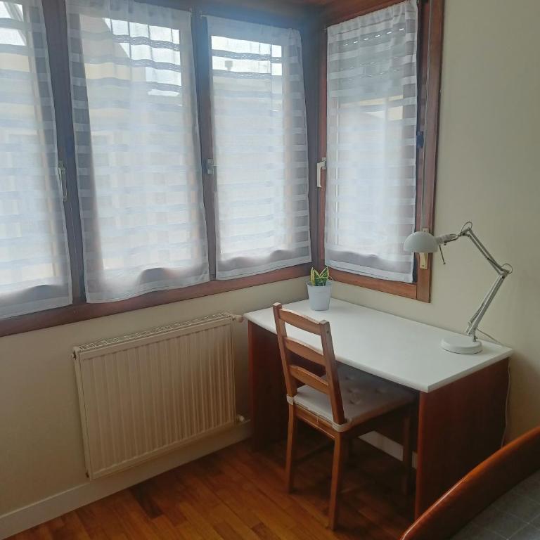 Zona centro con plaza de garaje VUT3983AS - Apartamento de 3 dormitorios - 13
