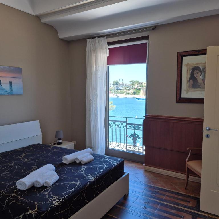Verso Oriente - Deluxe Double Room with Sea View - 5
