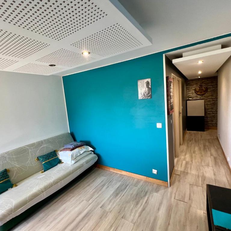 C19 Jules Verne - One-Bedroom Apartment - 10