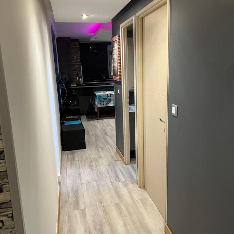 C19 Jules Verne - One-Bedroom Apartment - 41