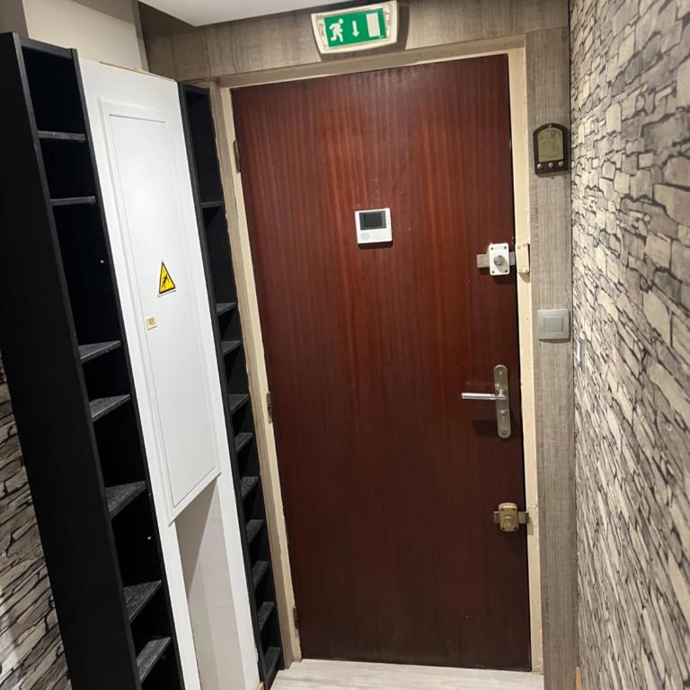 C19 Jules Verne - One-Bedroom Apartment - 44