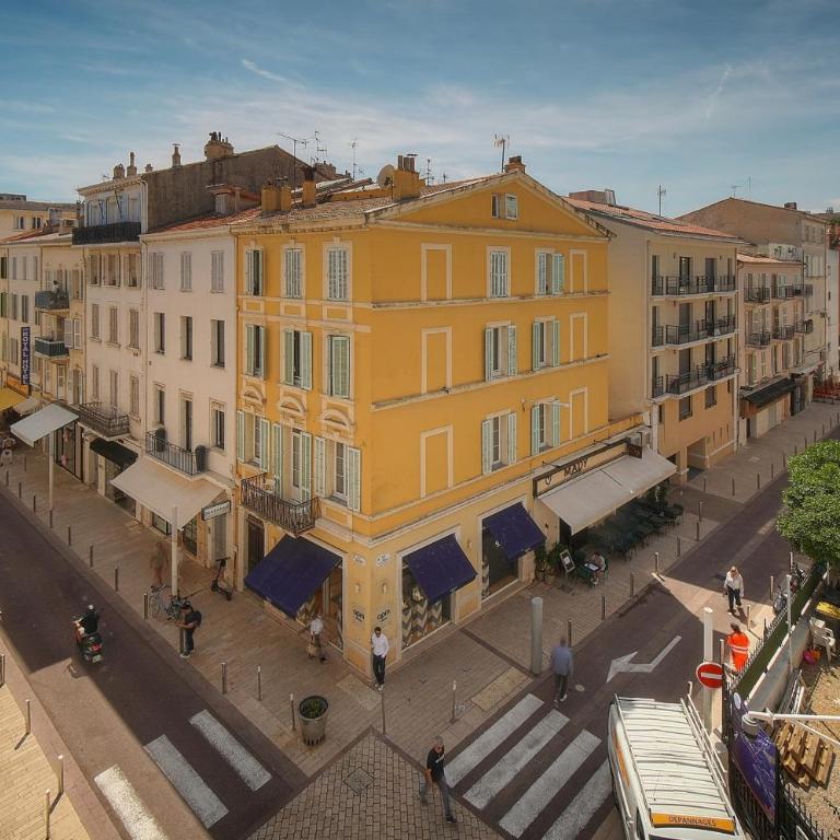 Lumineux 2 chambres, CARRE D'OR-COEUR DE CANNES A2B196 - Apartment mit Stadtblick - 23