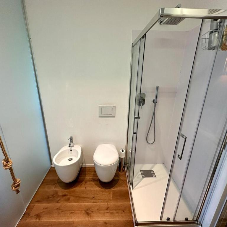K V!STA Penthouse in Centre town - Amazing view! - Appartamento con 2 Camere da Letto e Vista Lago - 12