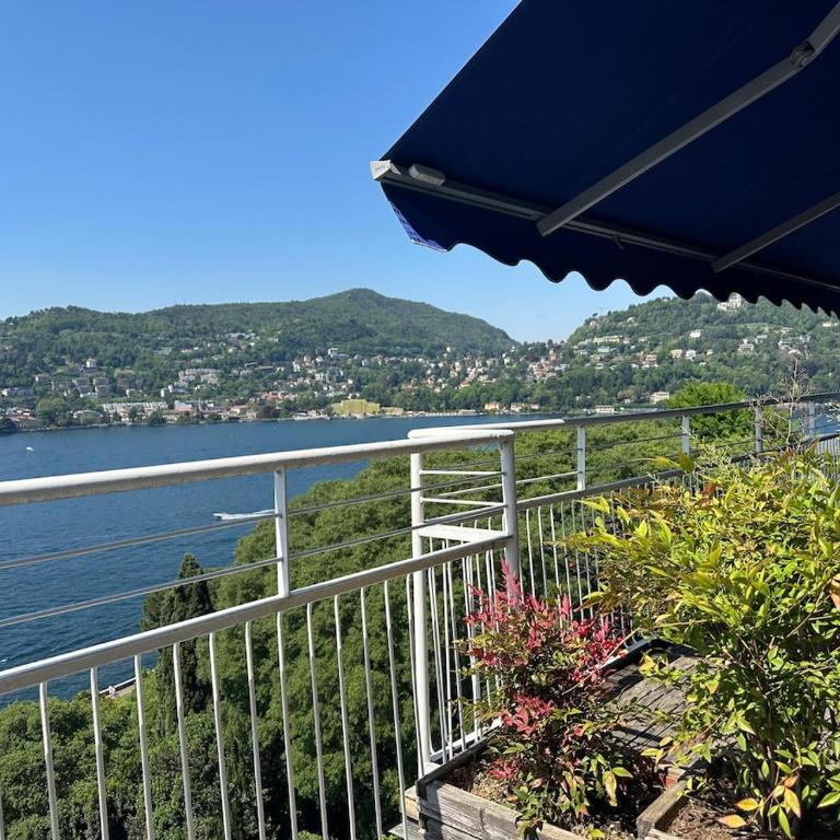 K V!STA Penthouse in Centre town - Amazing view! - Appartamento con 2 Camere da Letto e Vista Lago - 21