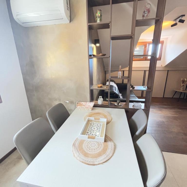 Loft Suite - One-Bedroom Apartment - 11