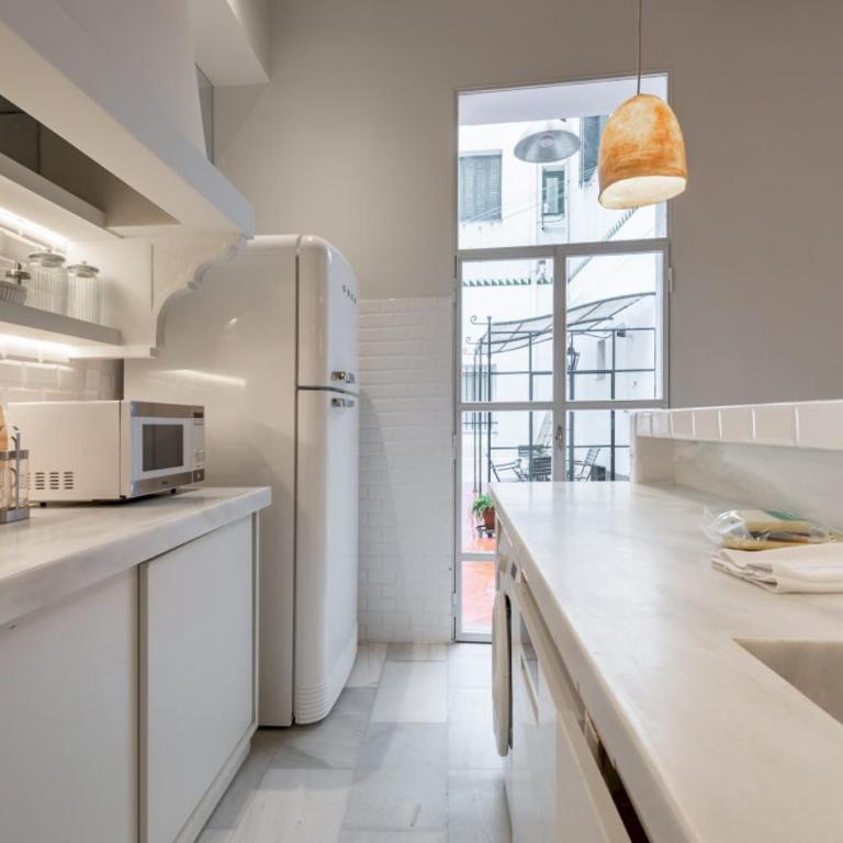 Exclusive Refurbished-3Bedrooms 2Baths-Malasaña - Three-Bedroom Apartment - 14