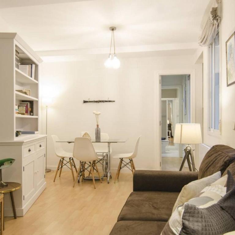 Trendy Cozy - 1 Bedroom 1 Bathroom - Chamberí - One-Bedroom Apartment - 3