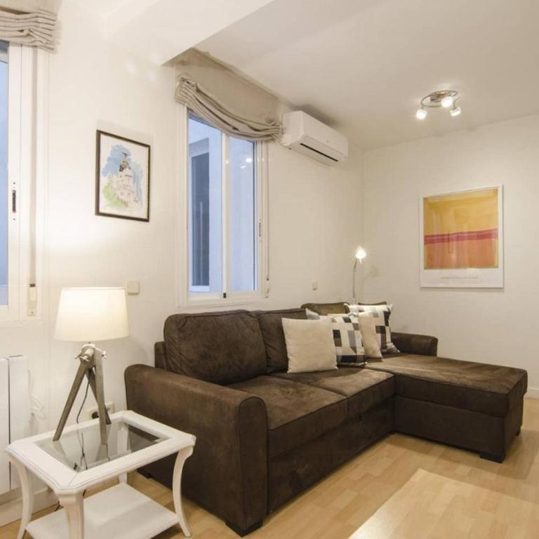 Trendy Cozy - 1 Bedroom 1 Bathroom - Chamberí - One-Bedroom Apartment - 2