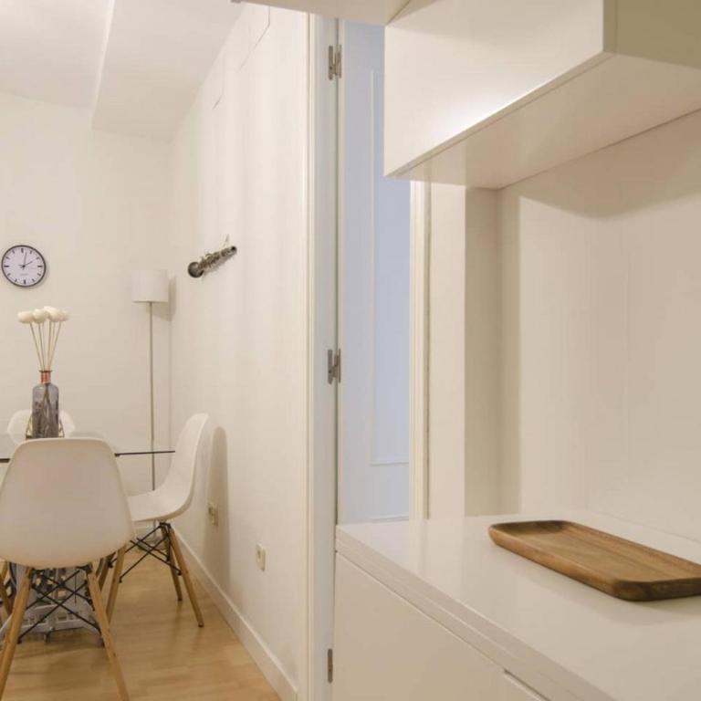 Trendy Cozy - 1 Bedroom 1 Bathroom - Chamberí - One-Bedroom Apartment - 9